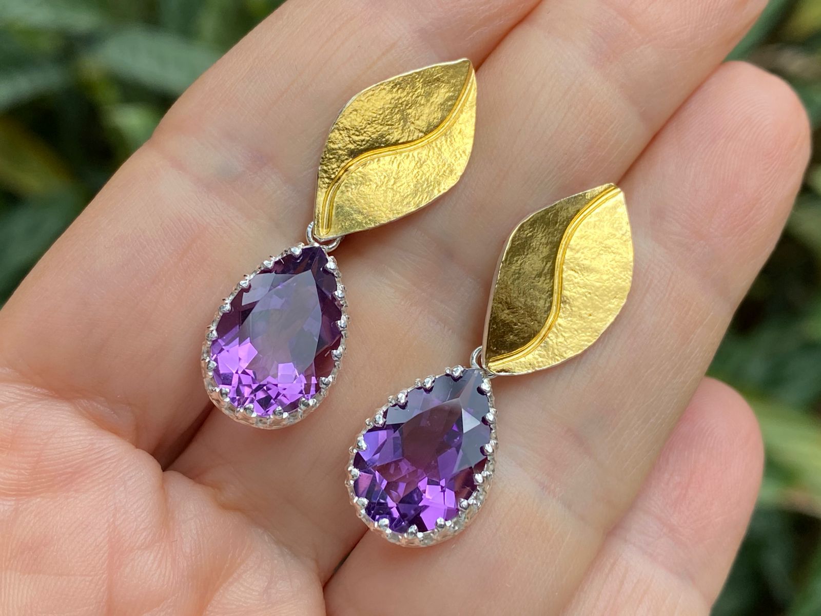 BRINCO FOLHA AMETISTA BRINCO FOLHA AMETISTA