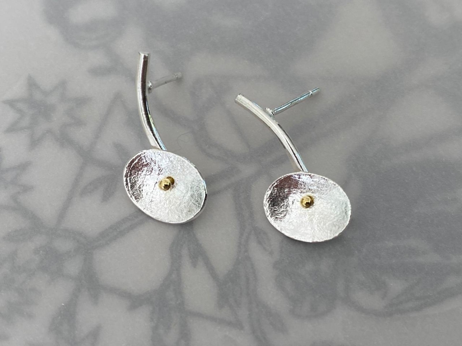 BRINCO EQUILÍBRIO PEQUENO BRINCO EQUILÍBRIO PEQUENO