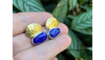 BRINCO ROSECUT LÁPIS LAZULI PEQUENO BRINCO ROSECUT LÁPIS LAZULI PEQUENO