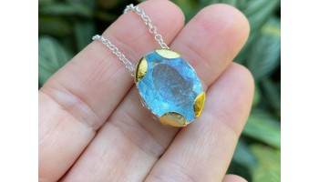 COLAR PEDRA ECLIPSE SOAP 