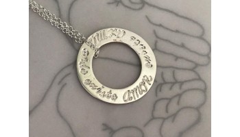 COLAR AMOR E ALMA 