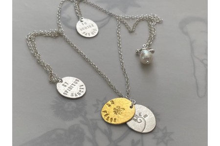 COLAR ESCAPULÁRIO IN NOMINE PATRIS