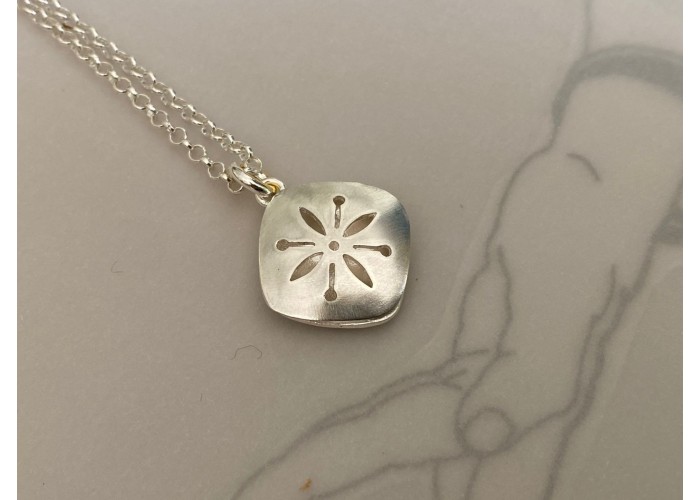 COLAR GUIRLANDA MINI