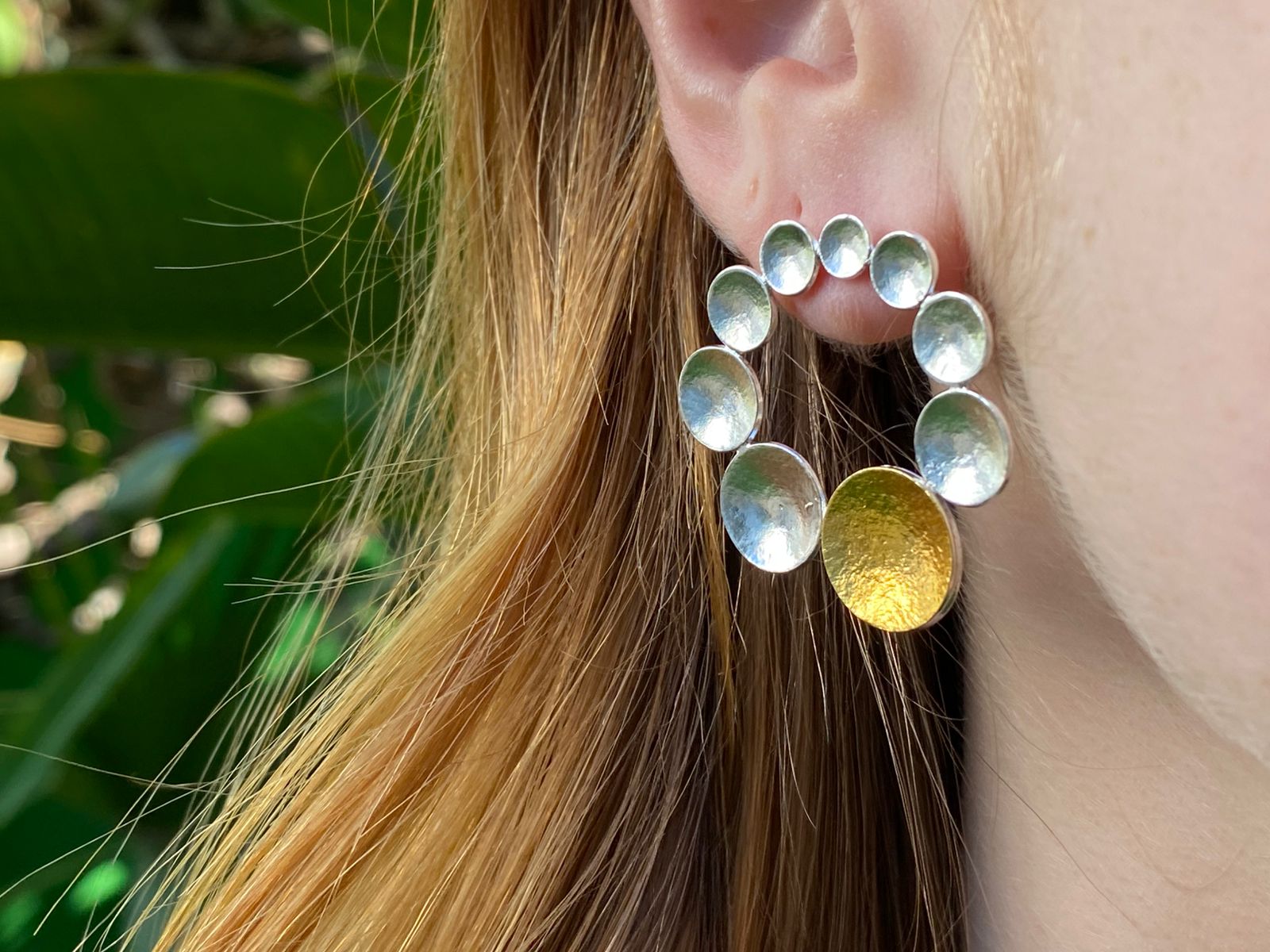 BRINCO NAGUAL ARGOLA RODA GRANDE SOLEIL BRINCO NAGUAL ARGOLA RODA GRANDE SOLEIL