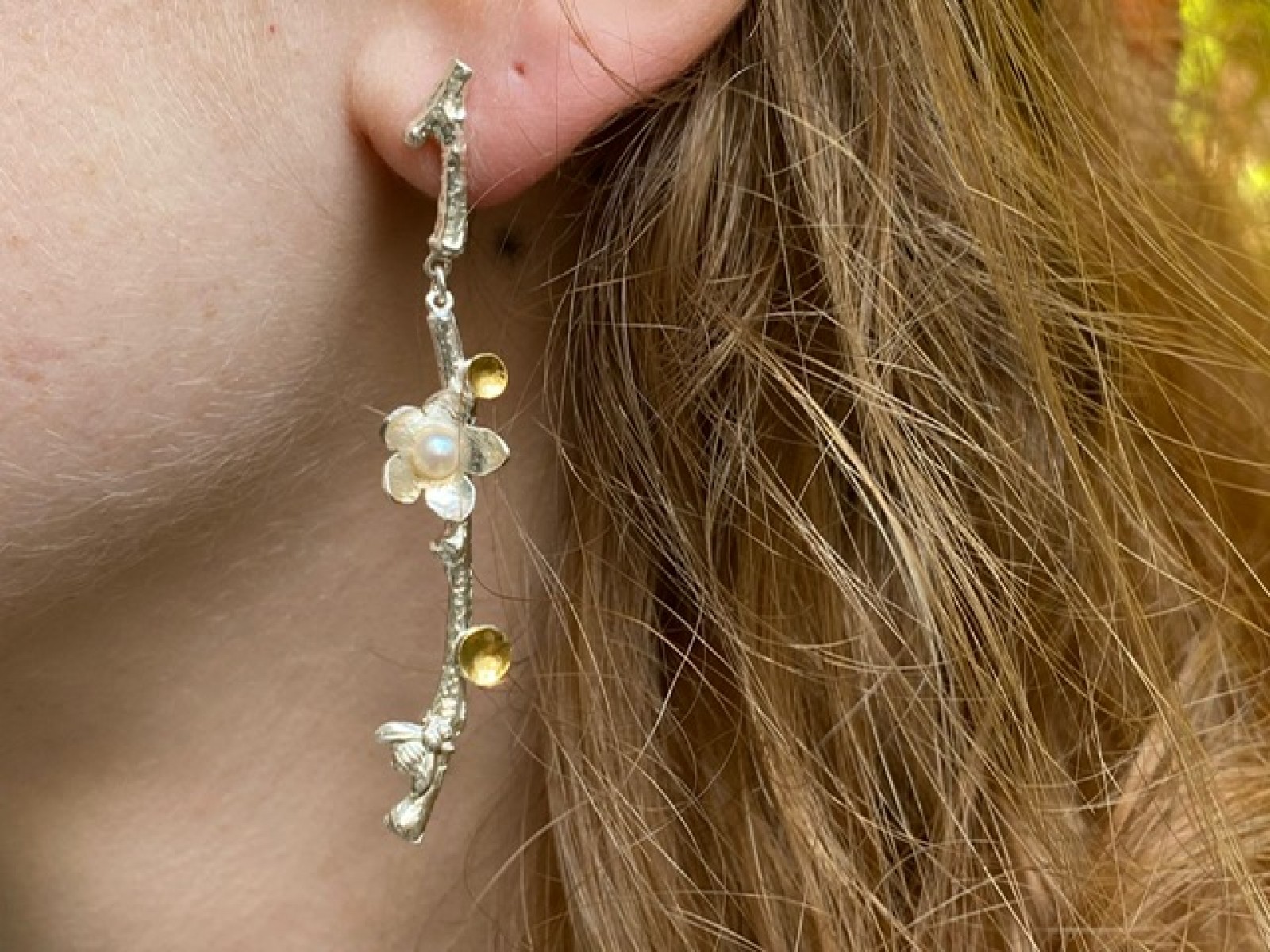 BRINCO GALHO SAKURA BRINCO GALHO SAKURA