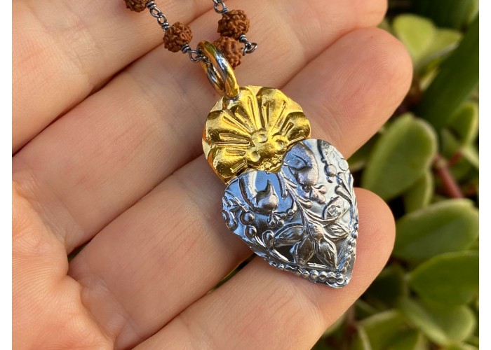 COLAR SUTRA PADMINI RUDRAKSHA PEQUENO