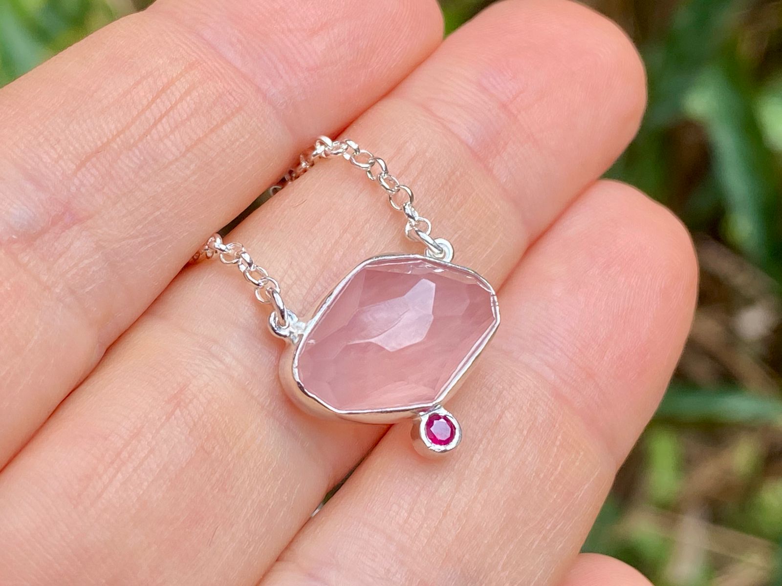 COLAR ALINHAMENTO PEDRA COLAR ALINHAMENTO PEDRA